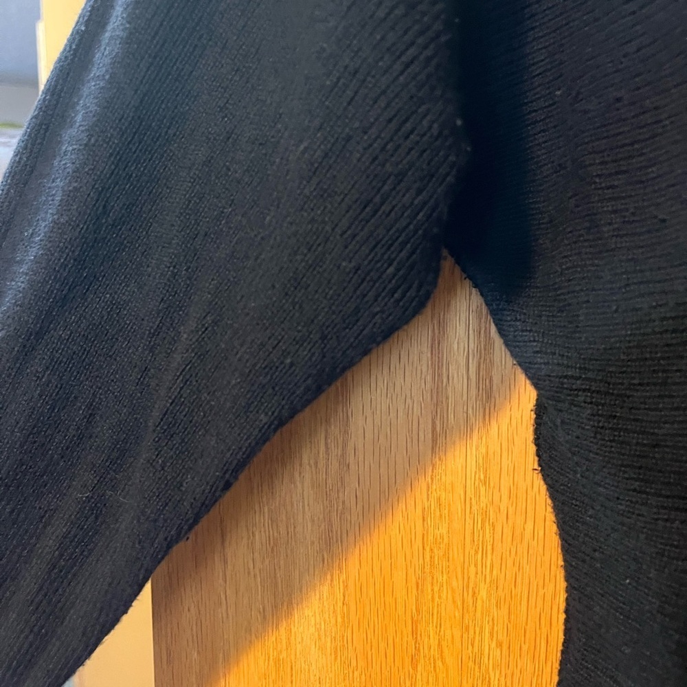 J. Jill Wearever black sweater - Picture 4 of 7